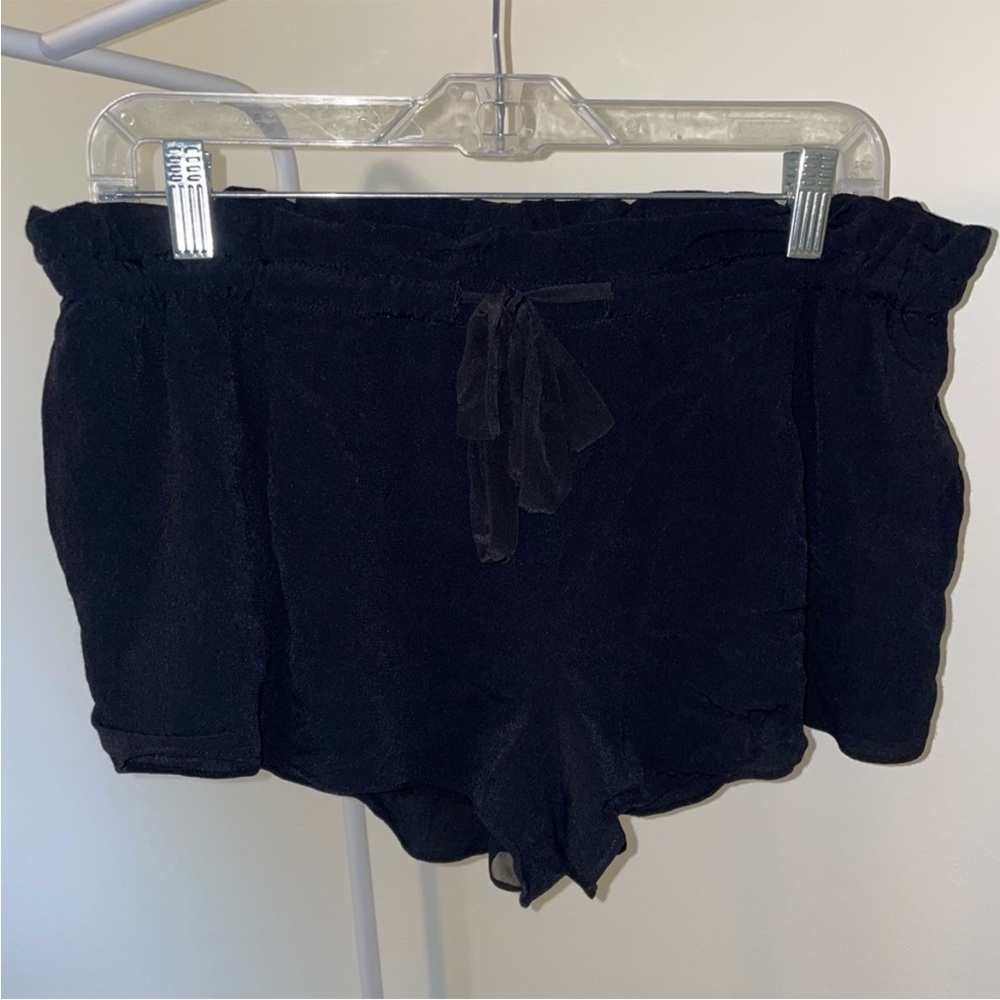 Wilfred Montrouge shorts